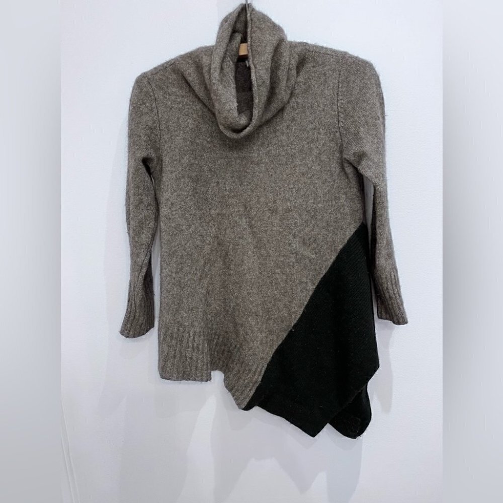 Eileen Fisher merino wool sweater size xs